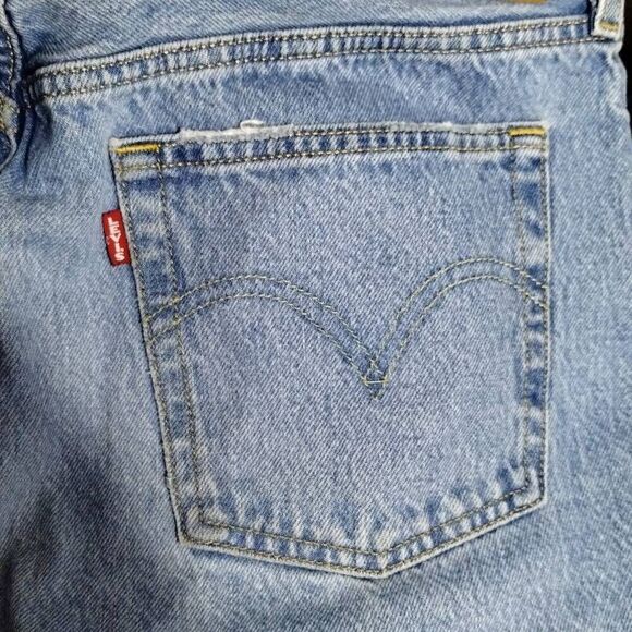 Levi's 501 Distressed Classic Straight Jeans Light Blue Sz 34 x28 - Picture 9 of 12
